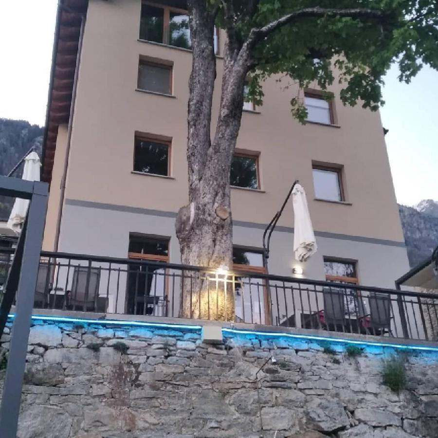 Foresteria B&B Vecchiascuola Pianazzola Chiavenna Buitenkant foto