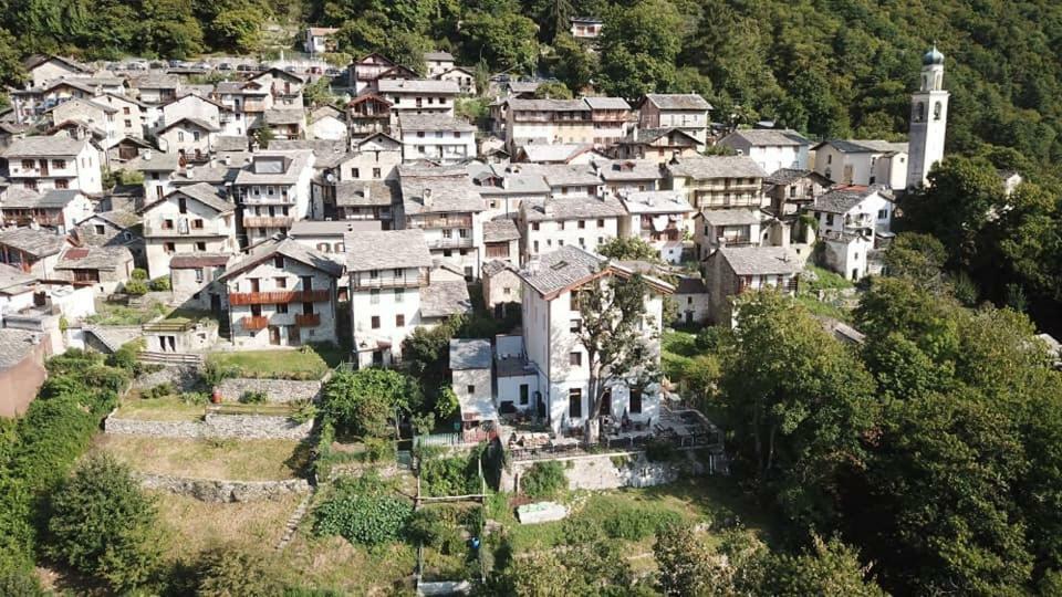 Foresteria B&B Vecchiascuola Pianazzola Chiavenna Buitenkant foto